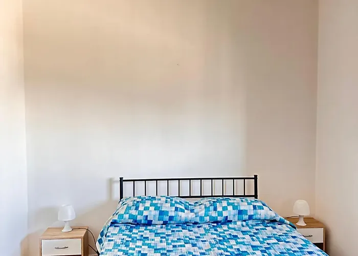 Exclusive Sea View Lejlighed