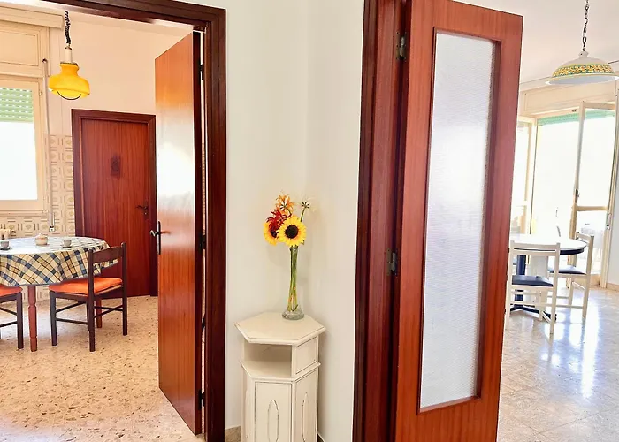 Exclusive Sea View Lejlighed